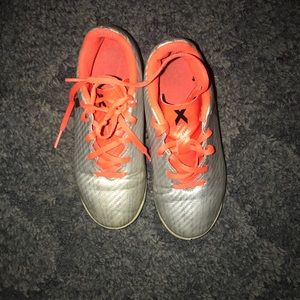 futsal shoes for soccer
